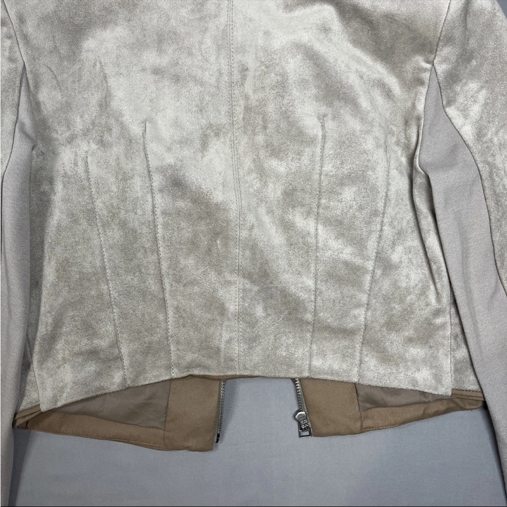 BCBG Maxazria Long Sleeve Sloan Faux Suede Cropped Moto Jacket Gray Tan Medium - Picture 8 of 16
